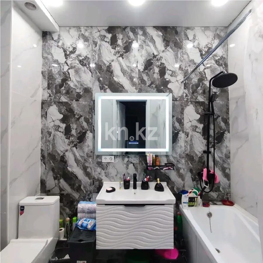 Продажа 2-комнатной квартиры, 64 м², пр. Абая, дом  164 в Алматы - фото 4