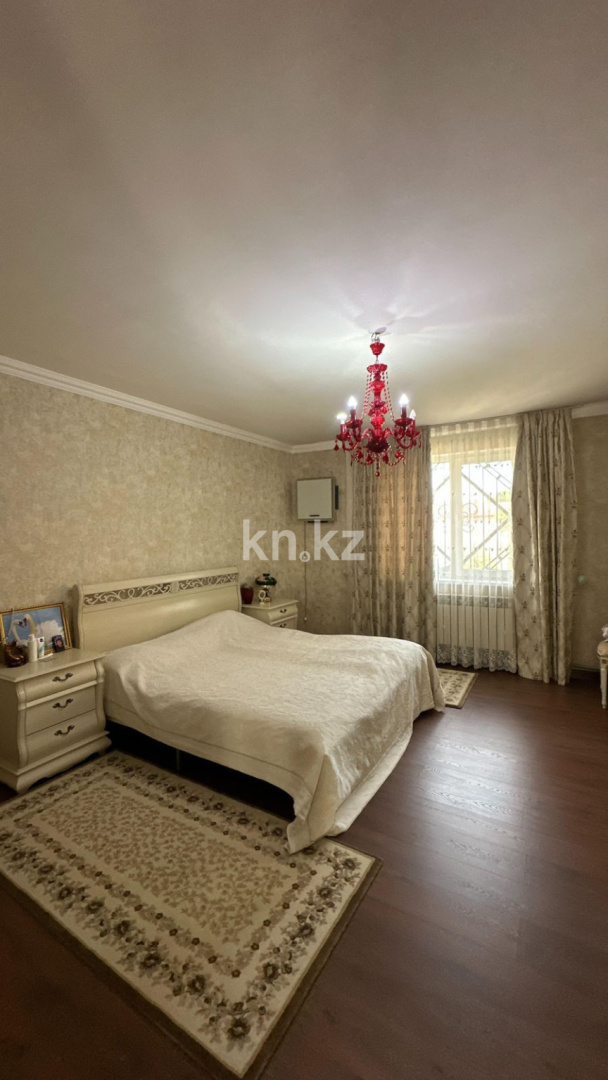 Продажа 7-комнатного дома, 380 м², мкр-н Самал-2, дом  111 - Продажа квартир в Шымкенте фото 9 из 26