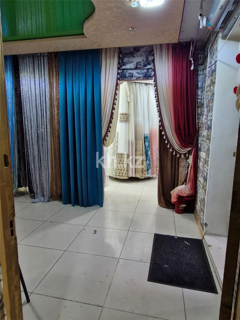 Продажа , 200 м², мкр-н Степной-4 - Продажа офисных и торговых помещений в Караганде фото 16 из 32