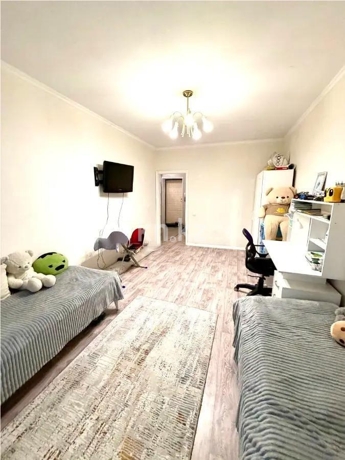 Продажа 2-комнатной квартиры, 67 м², ул. Валиханова, дом  1 в Астане - фото 4