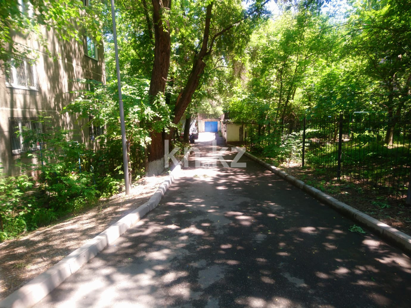 Продажа , 17 м², ул. Шагабутдинова - Продажа гаражей в Алматы без посредников фото 3 из 6