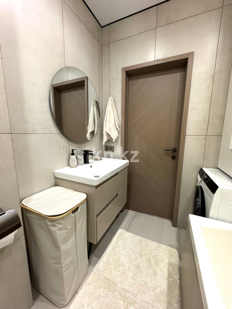 Продажа 3-комнатной квартиры, 70.2 м² в Алматы - фото 22