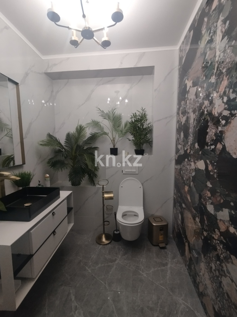 Аренда , 10 м², ул. Курмангазы - Аренда квартир помесячно в Казахстане фото 9 из 11