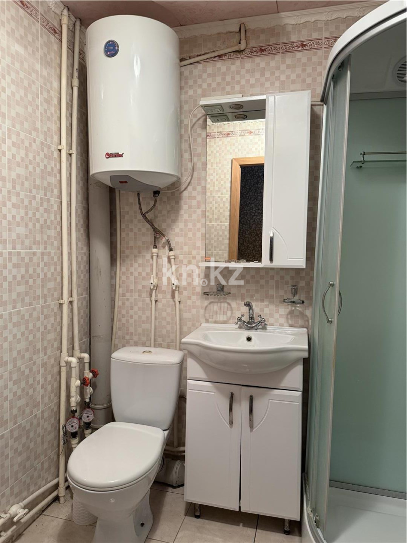 Продажа 2-комнатной квартиры, 45 м², 6 мкр. - Продажа и аренда недвижимости в Темиртау фото 10 из 13