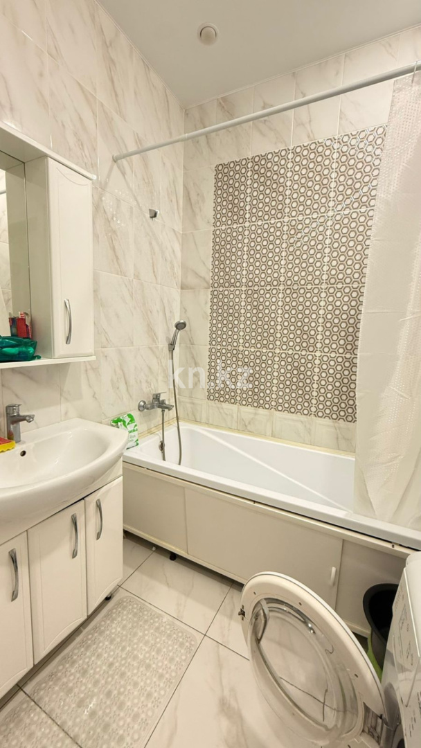 Продажа 2-комнатной квартиры, 72.4 м² - Продажа квартир в Уральске фото 5 из 6