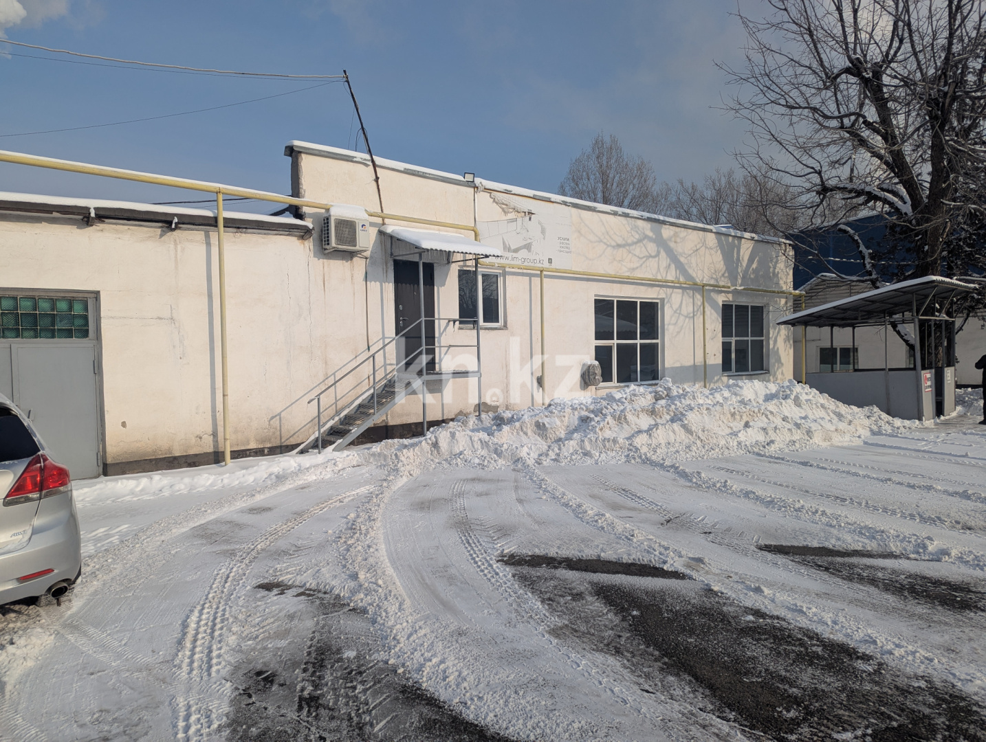 Аренда базы, 393 м² - Аренда баз, складов и промышленной недвижимости в Алматы без посредников фото 1 из 11