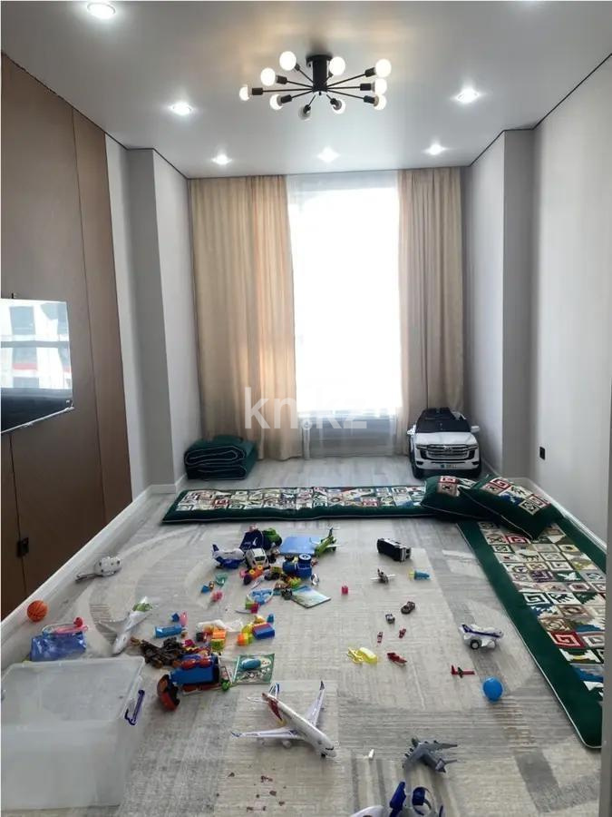 Продажа 2-комнатной квартиры, 68 м² в Астане