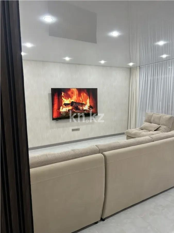 Продажа 3-комнатной квартиры, 90 м² - Продажа трехкомнатных квартир от собственников в Казахстане фото 1 из 6