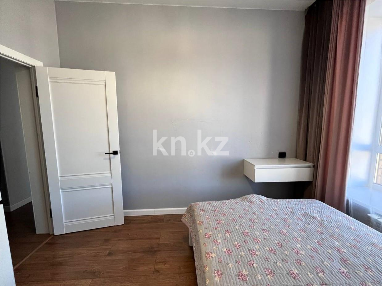 Продажа 4-комнатной квартиры, 94 м², ул. Муканова - Продажа  четырехкомнатных квартир в Караганде фото 21 из 37