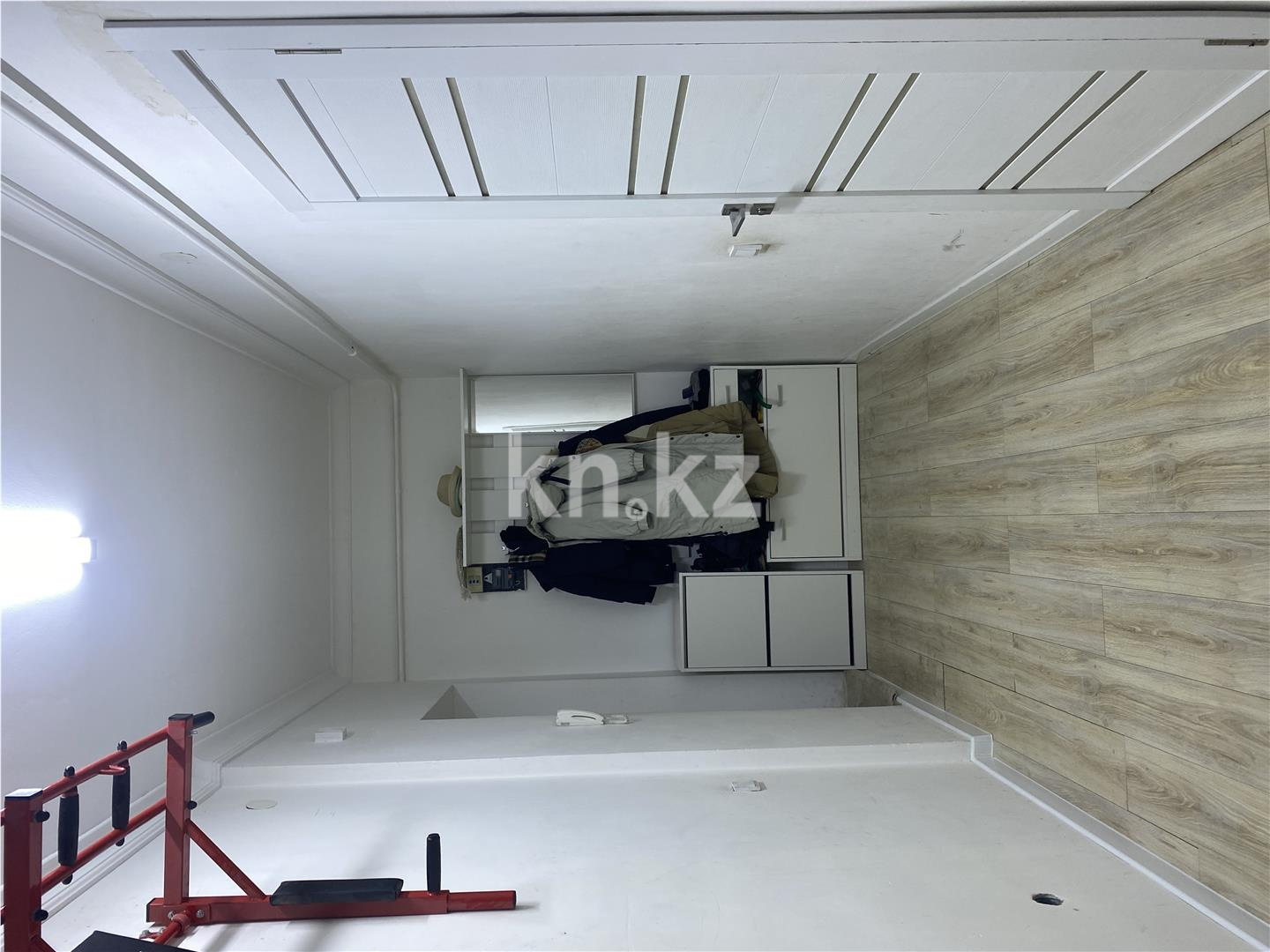 Продажа 2-комнатной квартиры, 64.8 м², ул. Куйши Дина в Астане - фото 4