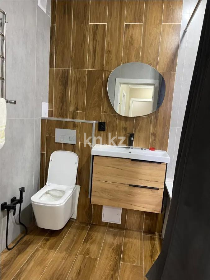 Продажа 2-комнатной квартиры, 60.8 м² в Алматы - фото 4