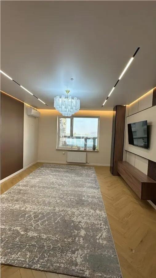 Продажа 2-комнатной квартиры, 64 м² в Алматы