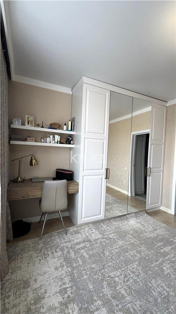 Продажа 3-комнатной квартиры, 95 м², пр. Сейфуллина, дом  10/1 в Караганде - фото 6