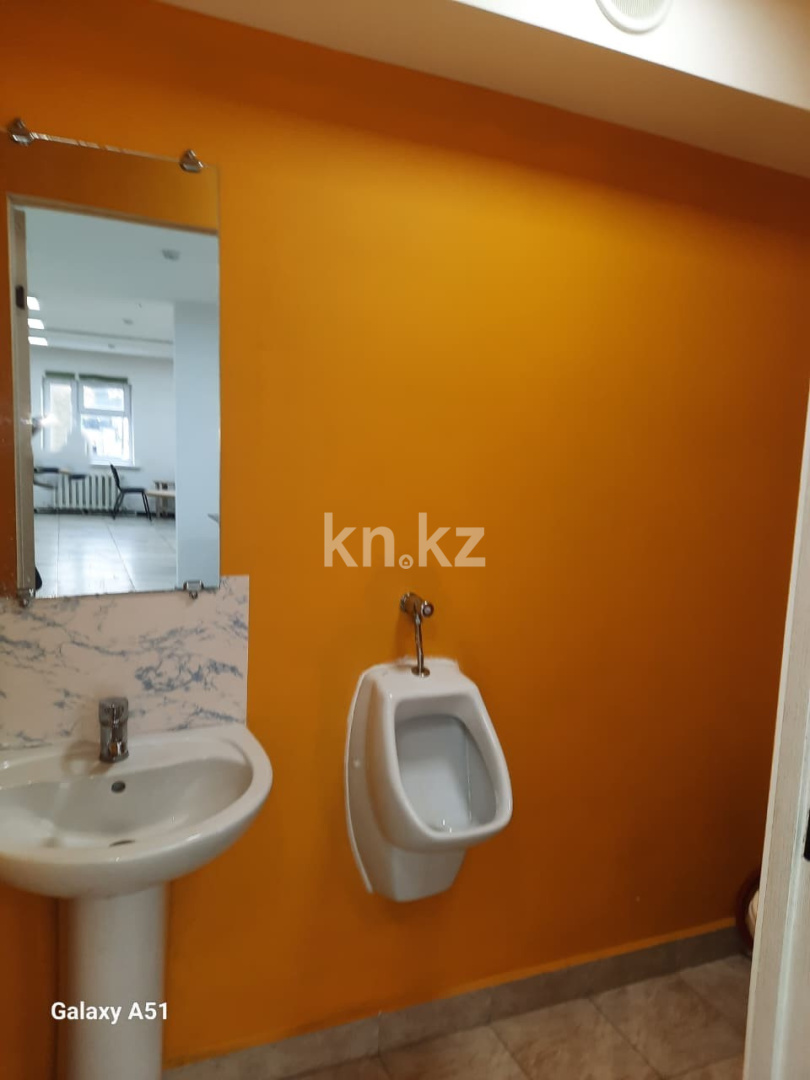 Продажа , 406.7 м², пр. Сейфуллина, дом  28/2 - Продажа зданий в Караганде фото 12 из 25