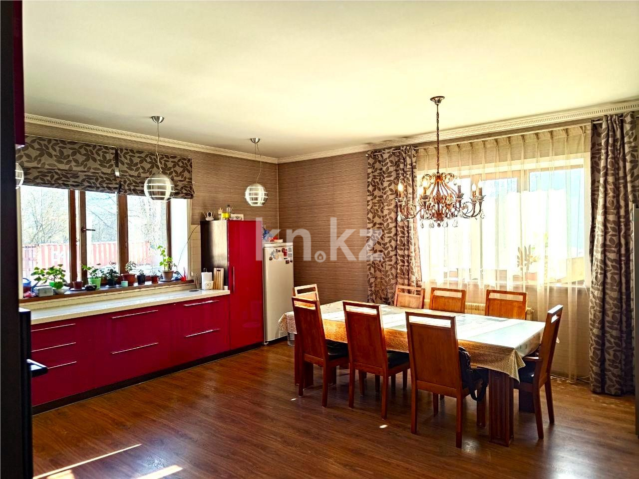 Продажа 7-комнатного дома, 260 м² в Караганде - фото 17