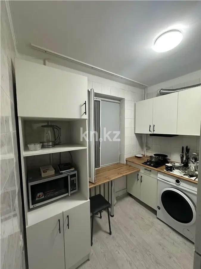 Продажа 1-комнатной квартиры, 33 м², мкр-н Коктем-2, дом  10 - Продажа квартир в Казахстане фото 1 из 4