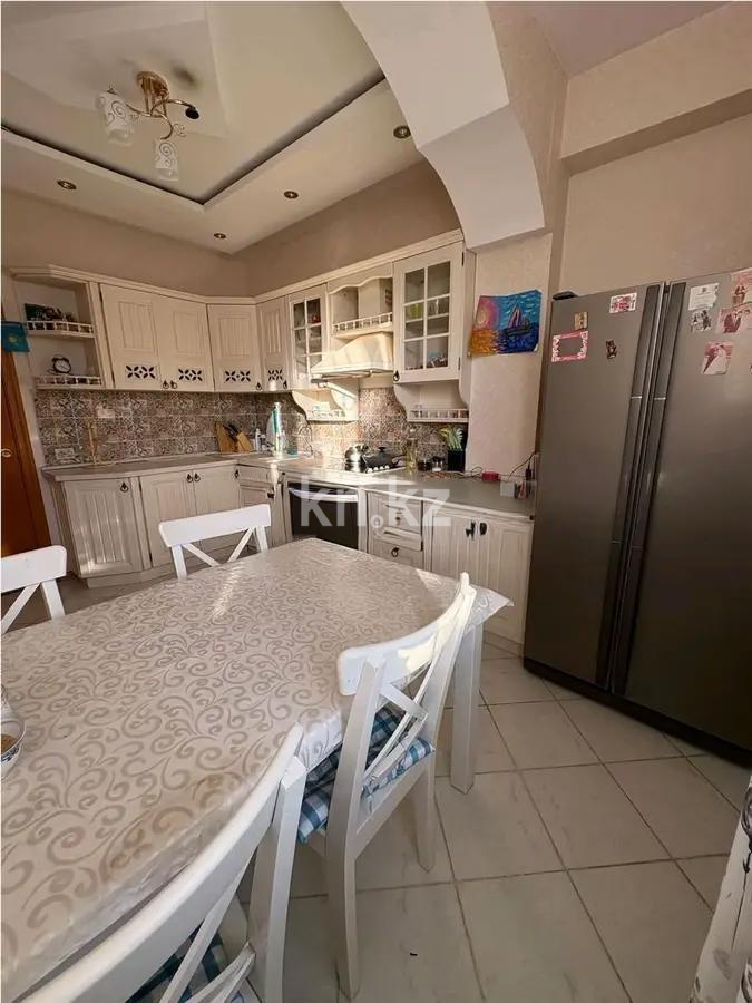 Продажа 3-комнатной квартиры, 99 м², ул. Сауран, дом  7 в Астане - фото 4