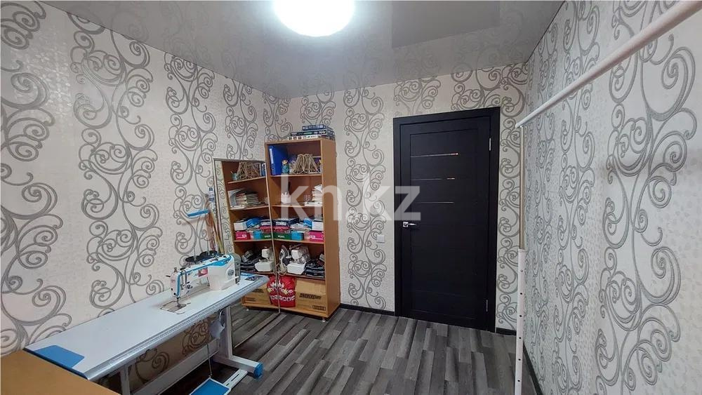 Продажа 4-комнатной квартиры, 60 м² в Шахтинске - фото 5
