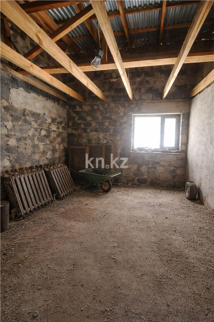 Продажа 3-комнатного дома, 170.5 м² - Продажа недвижимости в Караганде - страница 7 фото 8 из 12