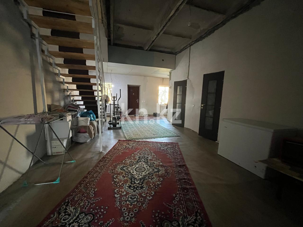 Продажа 4-комнатного дома, 246 м², ул. Чижевского - Продажа домов, коттеджей в Караганде с фото фото 18 из 21