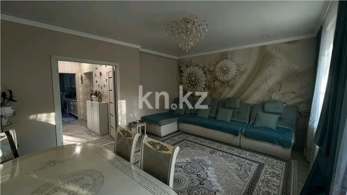 Продажа 3-комнатной квартиры, 70 м², ул. Ермекова, дом  40 - Продажа квартир в Караганде с фото фото 1 из 6