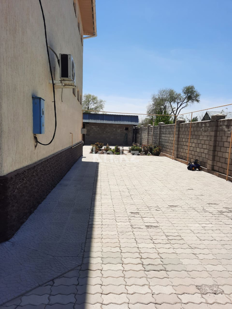 Продажа 7-комнатного дома, 410 м², ул. Сералина, дом  33 - Продажа домов, коттеджей в Казахстане фото 8 из 33