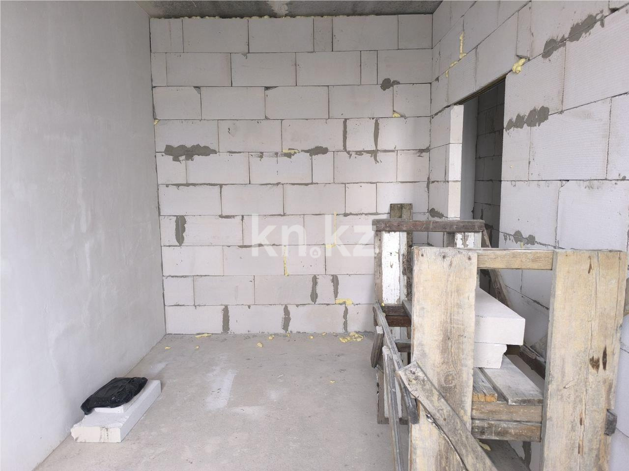 Продажа 3-комнатной квартиры, 58 м², ул. Дюсембекова, дом  34/2 - Продажа  трехкомнатных квартир в Караганде фото 5 из 10