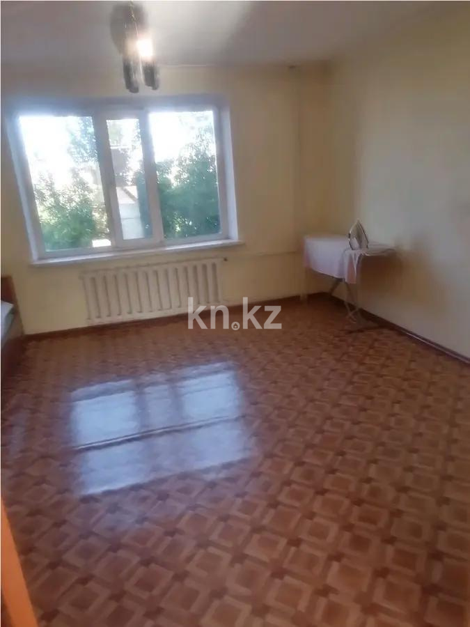 Продажа 4-комнатной квартиры, 92 м², мкр-н Степной-1, дом  4/31 - Продажа  четырехкомнатных квартир в Караганде фото 3 из 8