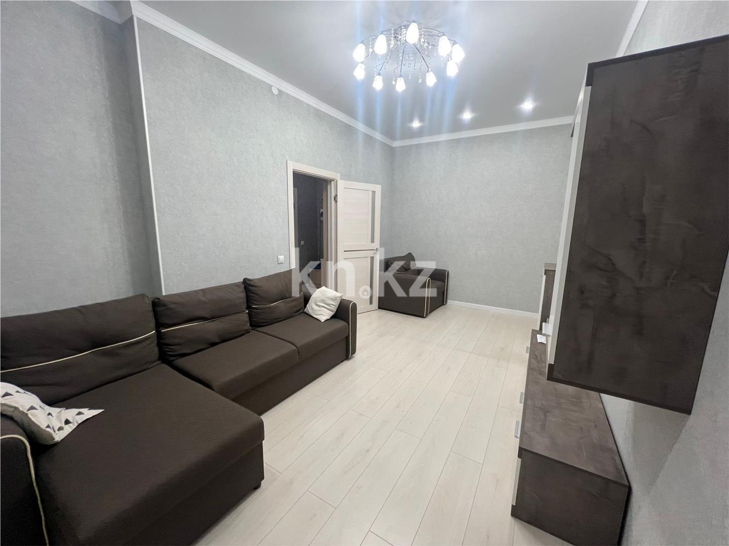 Продажа 3-комнатной квартиры, 67 м², ул. Дюсембекова - Продажа  трехкомнатных квартир в Караганде с фото фото 2 из 13