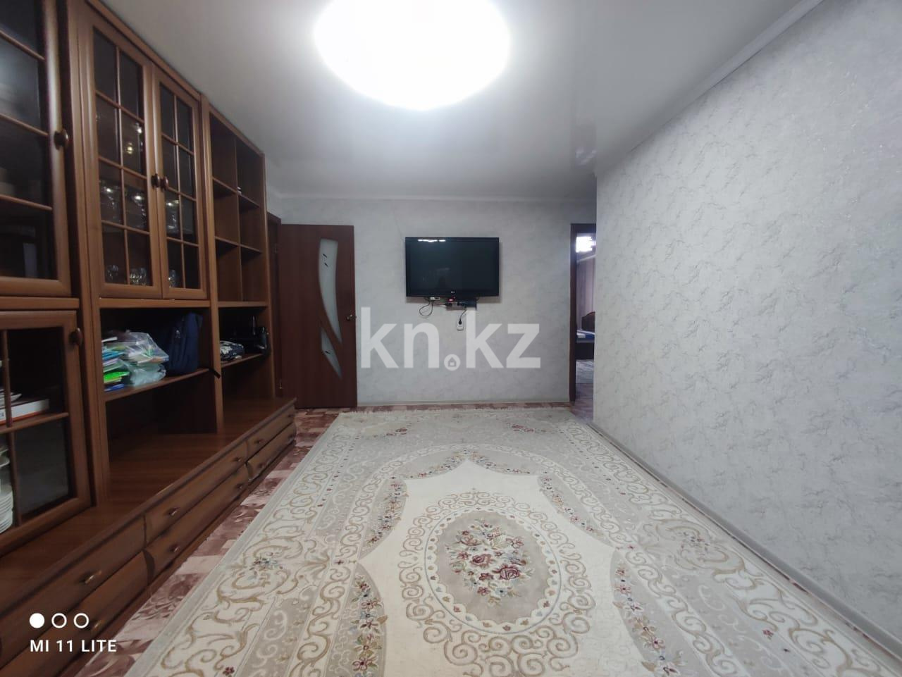 Продажа 3-комнатной квартиры, 56 м², пр. Момышулы - Продажа квартир в Темиртау фото 1 из 10