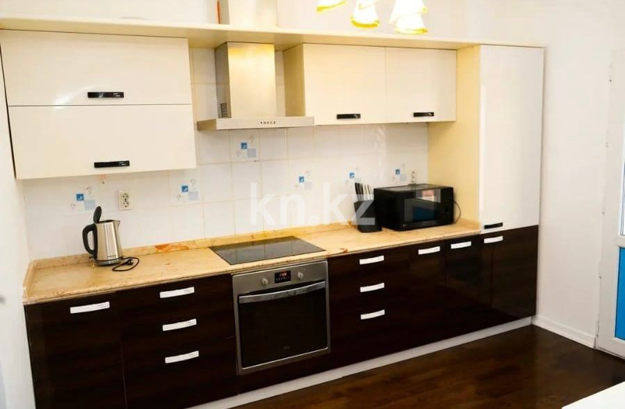 Аренда 3-комнатной квартиры, 115 м², пр. Кабанбай батыра, дом  6/3 - Аренда квартиры помесячно в Астане фото 1 из 13