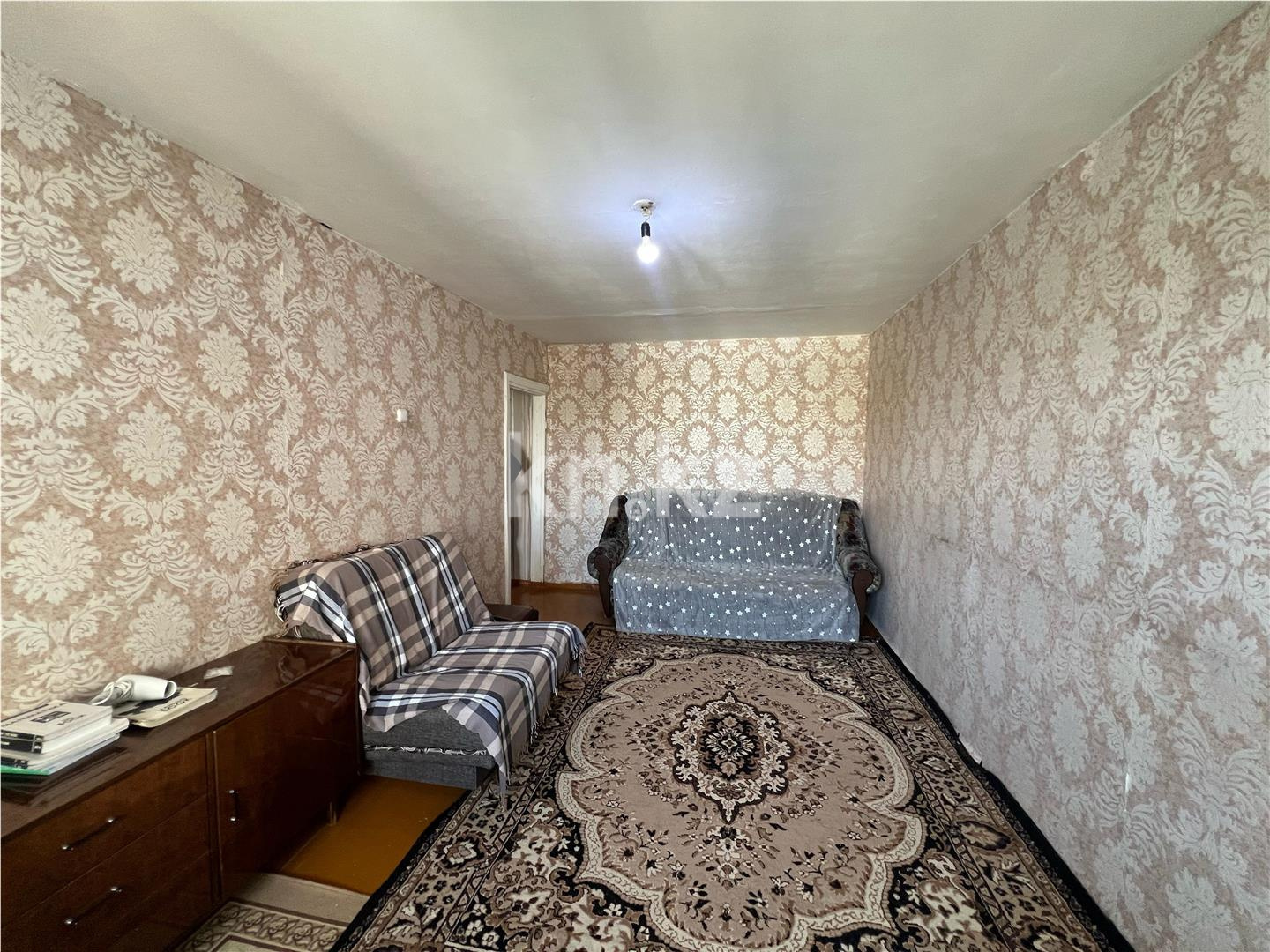 Продажа 1-комнатной квартиры, 34 м², ул. Университетская - Продажа  однокомнатных квартир в Караганде фото 1 из 8
