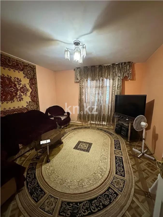 Продажа 3-комнатной квартиры, 65 м², ул. Бейсекбаева, дом  21/1 - Продажа квартир в Астане фото 1 из 7