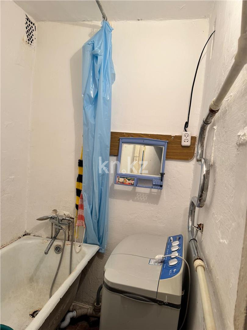 Продажа 3-комнатной квартиры, 48 м² - Продажа трехкомнатных квартир в Караганде фото 6 из 8