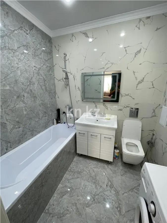 Продажа 2-комнатной квартиры, 60 м², ул. Баглановой, дом  2 в Астане - фото 4