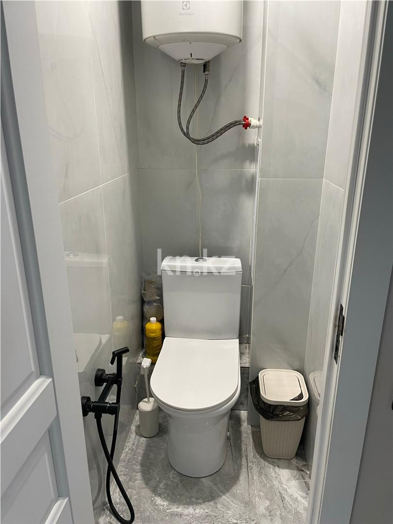 Продажа 5-комнатной квартиры, 105 м², мкр. Голубые Пруды - Продажа  пятикомнатных квартир в Караганде фото 15 из 22