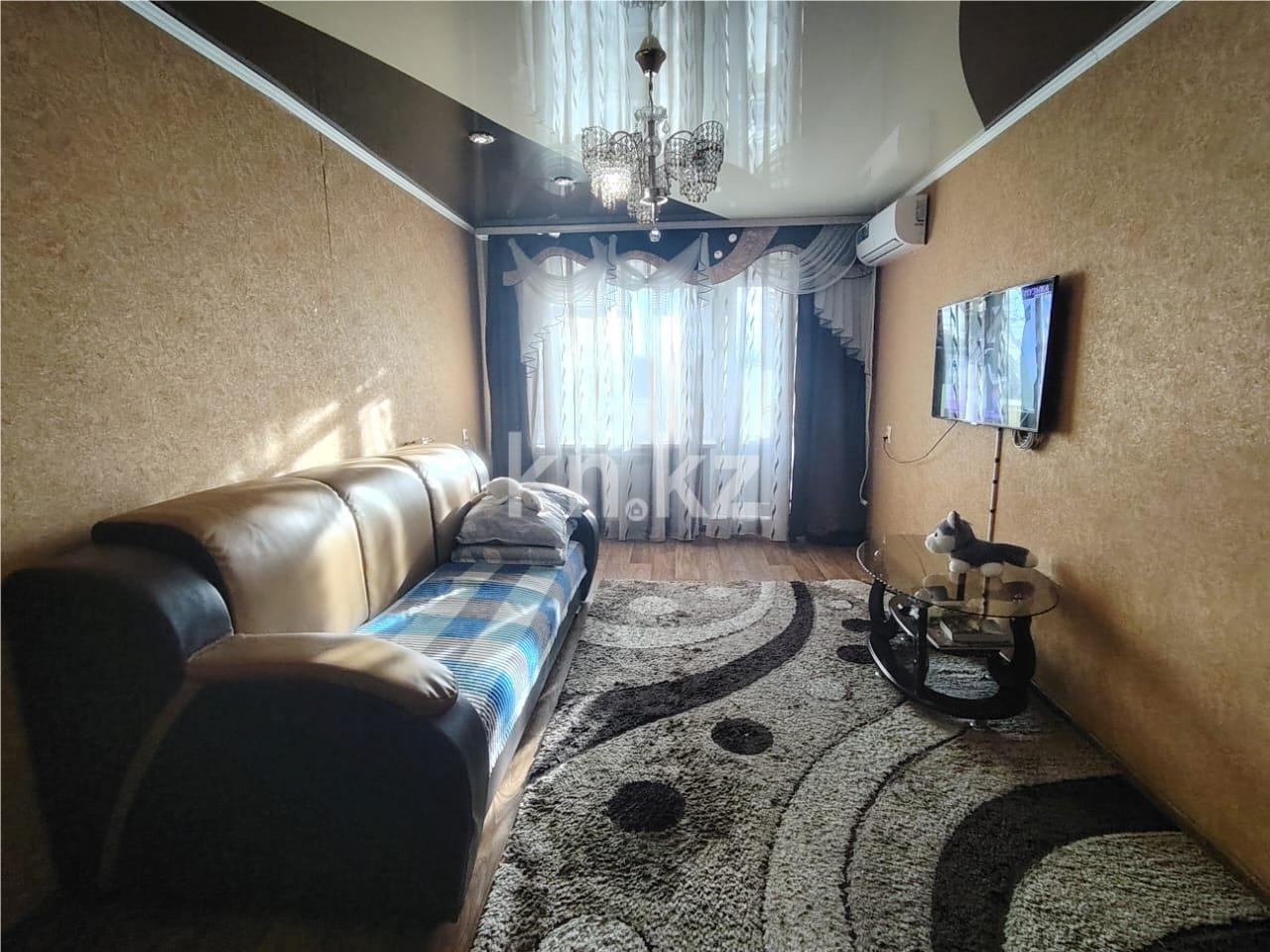 Продажа 2-комнатной квартиры, 45 м² - Продажа квартир в панельном доме в Казахстане - страница 3 фото 1 из 19