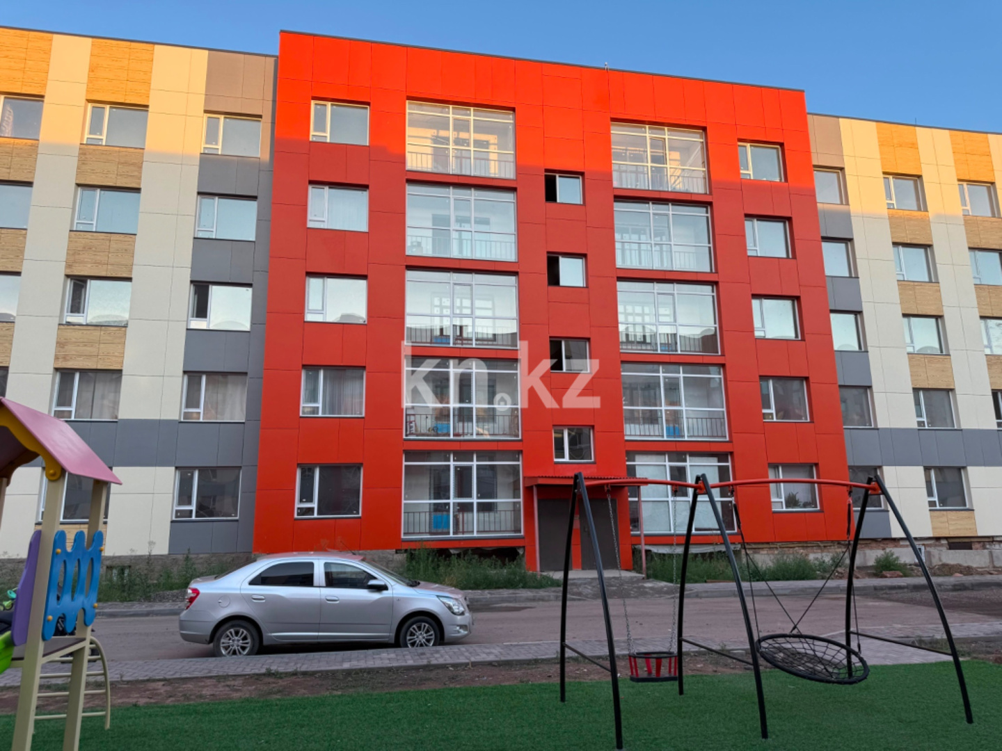 Аренда 3-комнатной квартиры, 88 м² - Аренда квартир помесячно от хозяев в Караганде фото 7 из 8