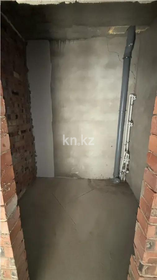 Продажа 2-комнатной квартиры, 52 м², ул. Букетова, дом  3/5 в Караганде - фото 3