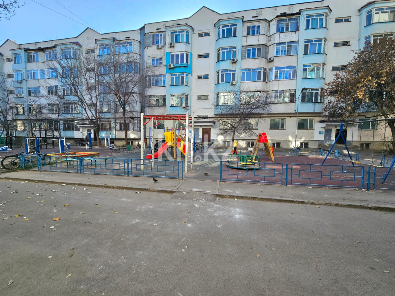 Продажа 1-комнатной квартиры, 41 м², мкр-н Жулдыз-1 в Алматы - фото 23