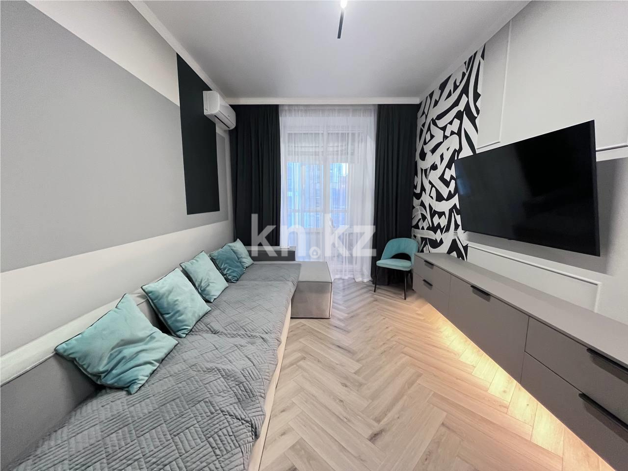 Продажа 2-комнатной квартиры, 73 м², ул. Момышулы - Продажа квартир в Караганде фото 1 из 67