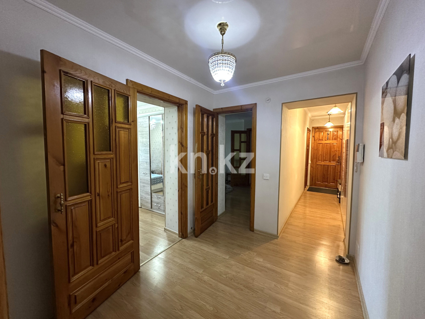 Продажа 5-комнатной квартиры, 101.4 м² - Продажа пятикомнатных и более квартир в кирпичном доме в Караганде фото 33 из 39