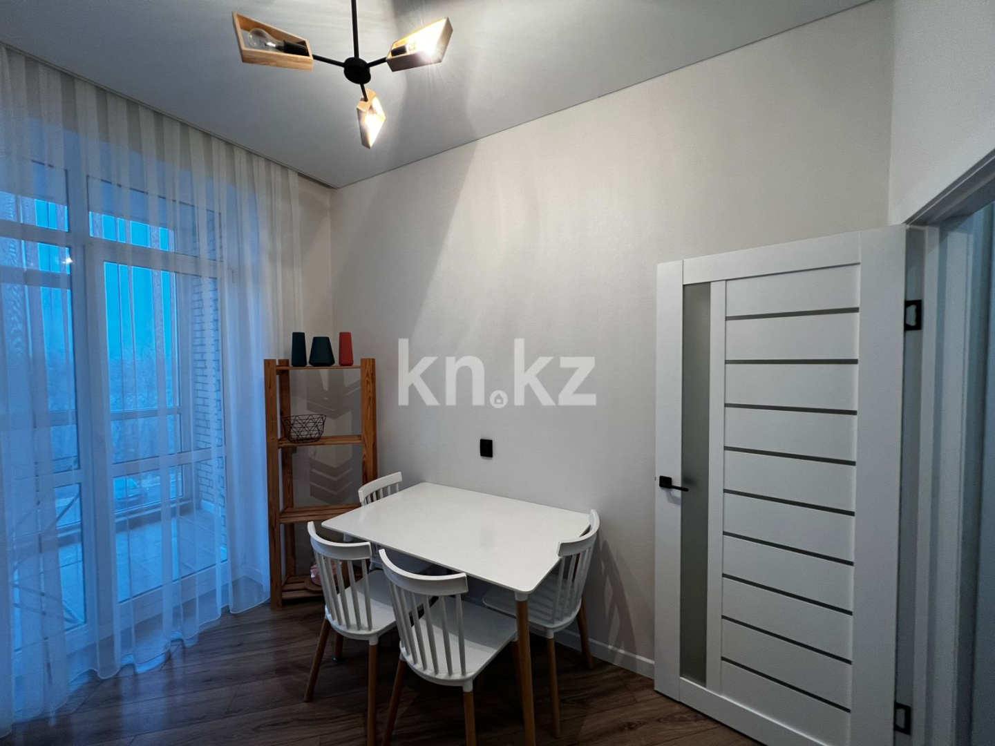 Продажа 1-комнатной квартиры, 38 м², ул. Айтматова, дом  60 в Астане - фото 2