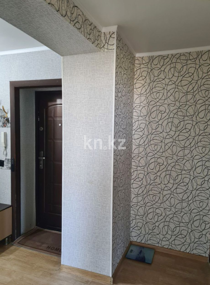 Продажа 3-комнатной квартиры, 58.4 м², ул. Жастар, дом  37/2 - Продажа и аренда недвижимости в Усть-Каменогорске фото 18 из 28