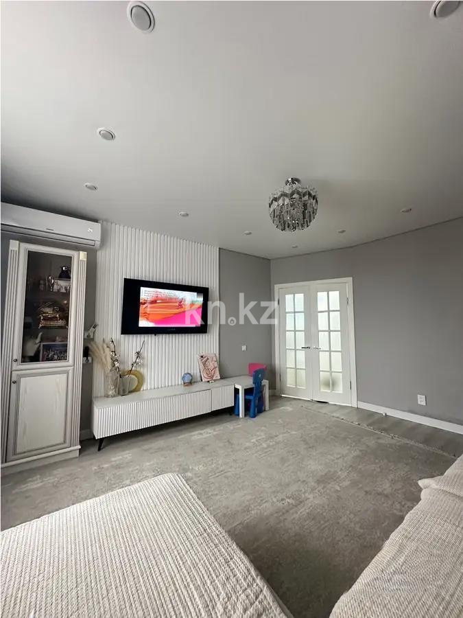 Продажа 3-комнатной квартиры, 75 м², ул. Дюсембекова, дом  53/8 в Караганде - фото 3