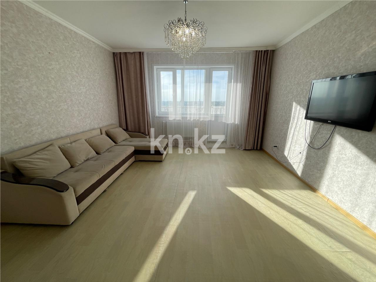 Продажа 2-комнатной квартиры, 72 м², ул. Момышулы, дом  28 - Продажа квартир в Казахстане фото 1 из 16