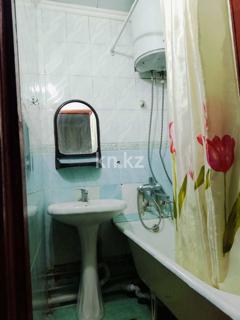 Продажа 4-комнатной квартиры, 77.5 м², Самал, дом  14 - Продажа квартир в Таразе фото 12 из 12