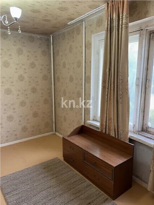 Продажа 4-комнатной квартиры, 65 м² в Астане