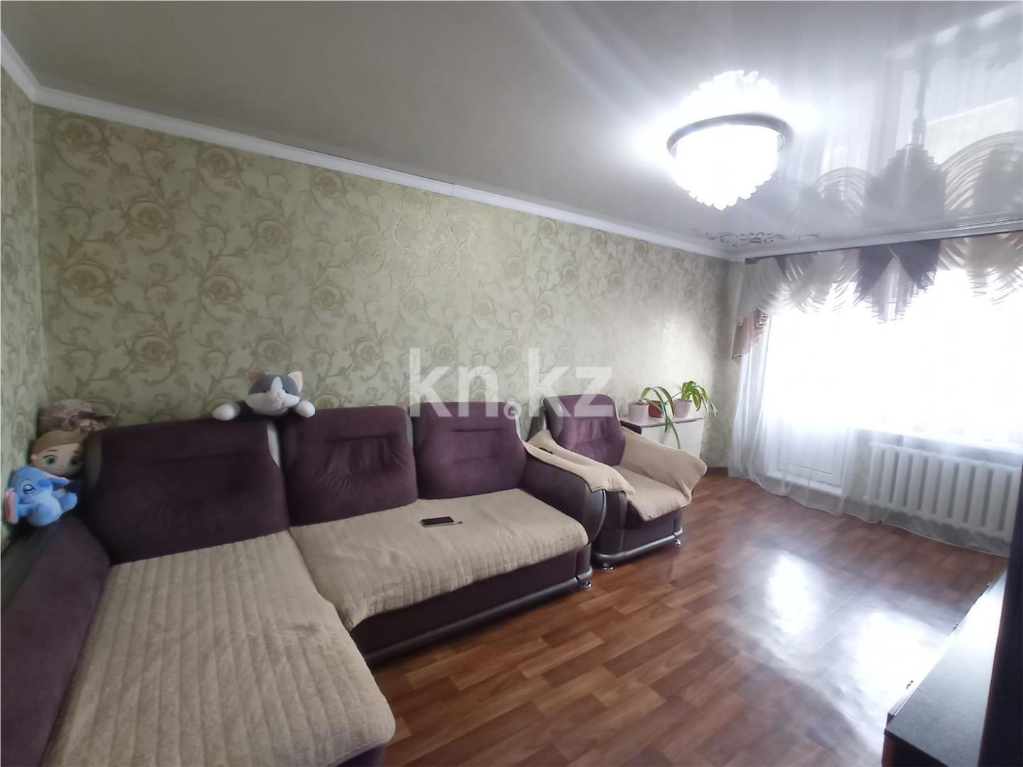 Продажа 3-комнатной квартиры, 62 м², мкр-н 22 - Продажа квартир в Караганде фото 1 из 8