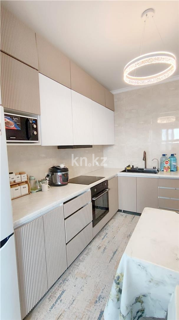 Продажа 2-комнатной квартиры, 60 м², 067 учетный квартал, дом  456/2 - Продажа квартир в Караганде фото 7 из 13